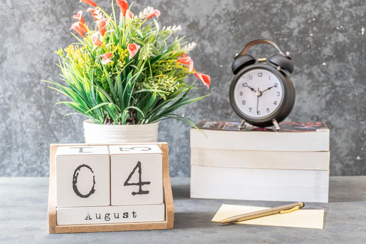 Time-Blocking for Home Workers: How to Plan a Day That Survives Interruptions
